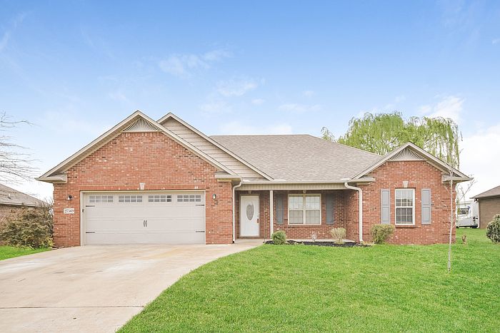 1st image of 27569 Grant Dr