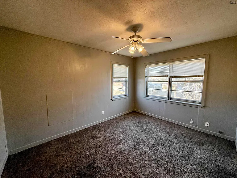 3013 Lavell Ave — Photo 11
