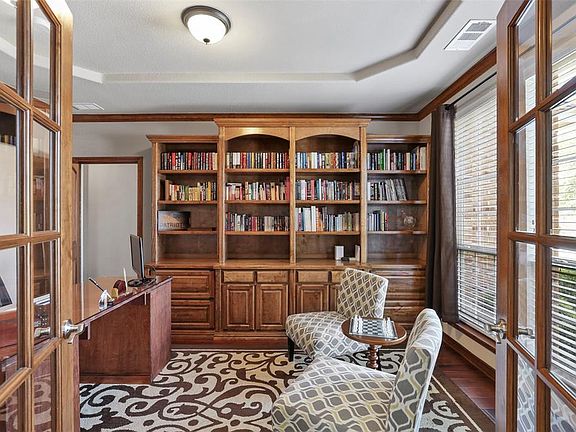 3rd image of 12387 Shumard Ln