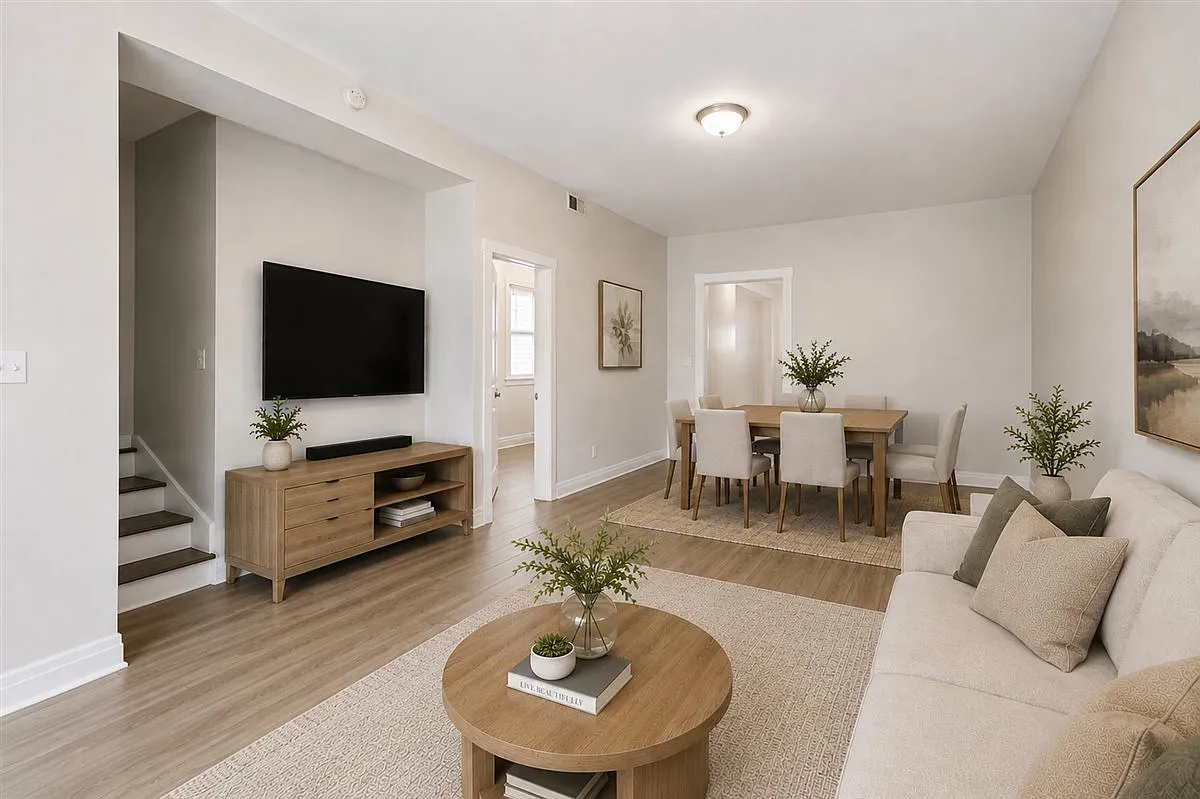 4 bed, 2200 sqft, $3,450 — Photo 3