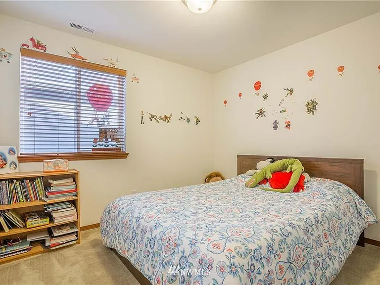 3203 172nd St SE — Photo 11
