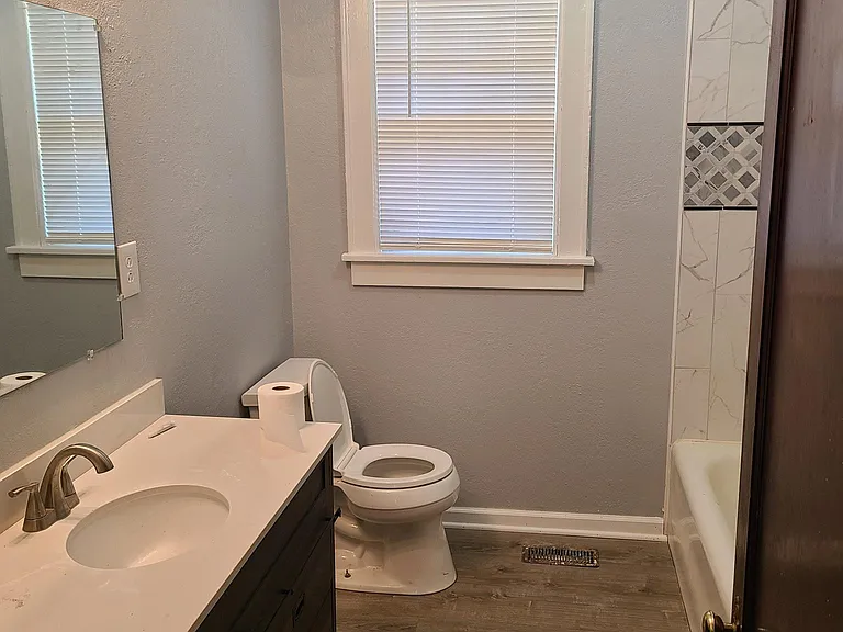 314 Westwood Ave #A — Photo 5