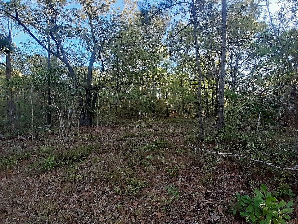 1st image of 2429 Circle Dr SW
