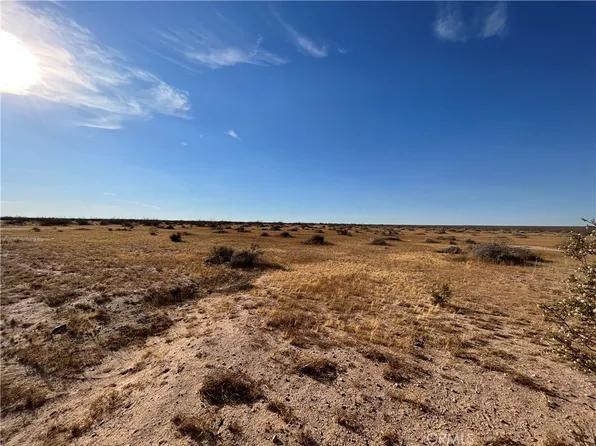0 W Of Hwy #395, Adelanto, CA 92301