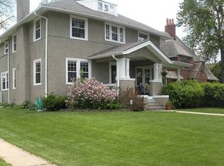 401 S 49th St, Omaha, NE 68132