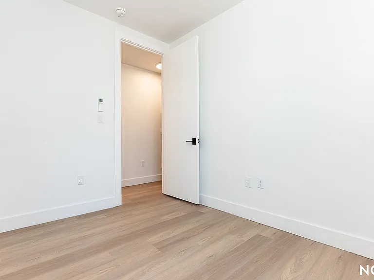 589 Knickerbocker Ave #2B — Photo 14