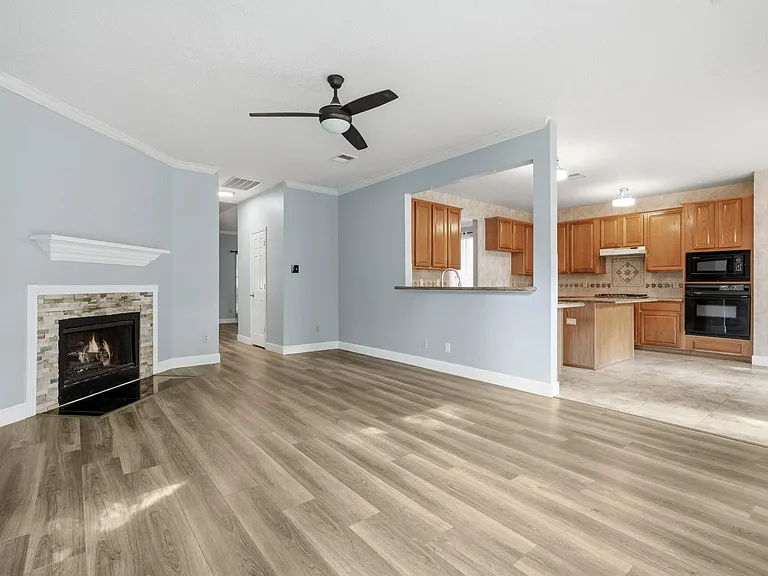 1326 Shrub Oak Dr — Photo 8
