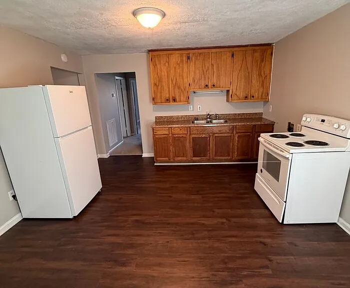 1600 N Rankin Ave — Photo 4