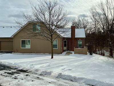 616 Perry Creek Dr #11, Grand Blanc, MI, 48439
