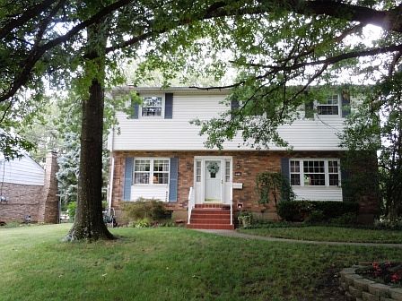 2nd image of 3654 Oakmeadow Ln
