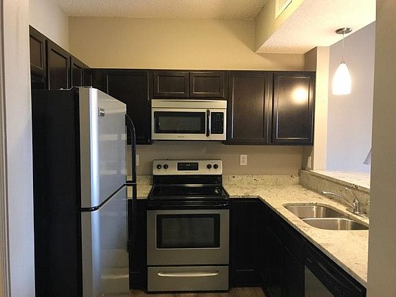 2nd image of 701 N Walnut St APT 311