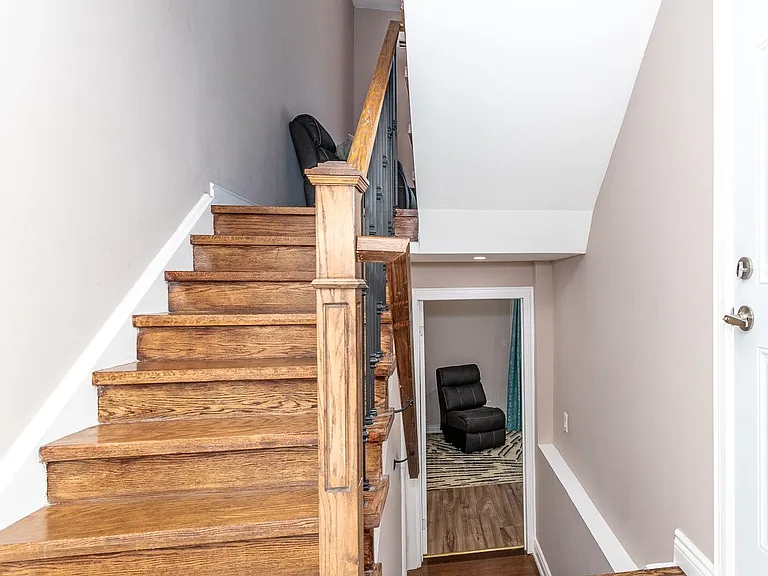 350 Camelot Ct #38 — Photo 37