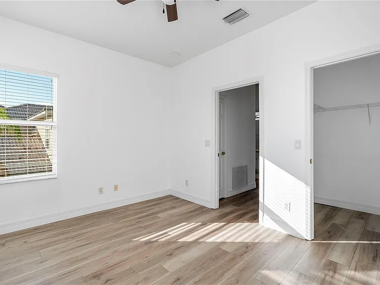 10888 Cory Lake Dr — Photo 38