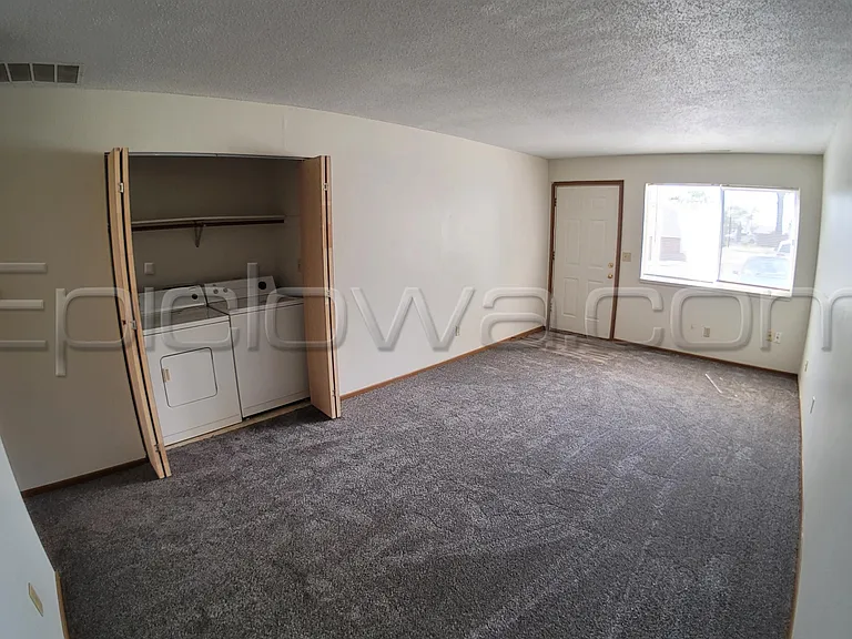 2821 Cory Ct SW #11 — Photo 2
