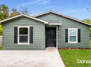 907 N 12th St, Temple, TX 76501