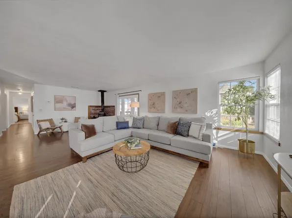 5721 Craig St, Loomis, CA 95650