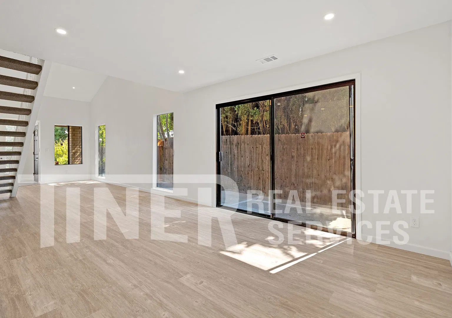 7796 Monal Court - TIER 3 - Recently remodeled Fair Oaks Home walking distance to the River — Photo 2