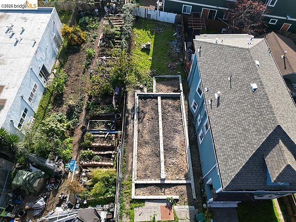 2nd image of 0 8th St