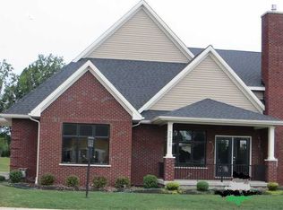 4400 Martingale Ct, Aurora, NY 14052