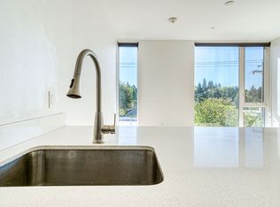 88 SE 24th Ave APT 206, Portland, OR 97214