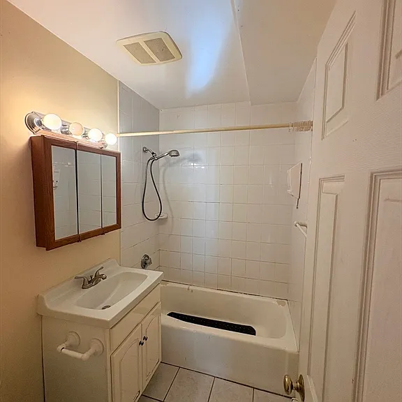 326 Broadway #7 — Photo 8