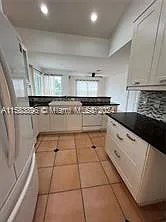 3 bed, 2.5 bath, $3,800 — Photo 3