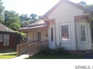 1722 Maupin Ave, Alton, IL 62002