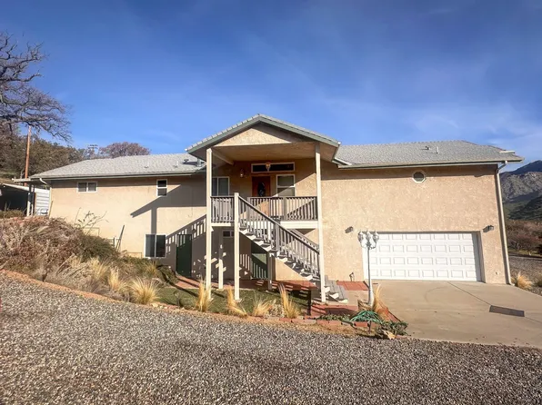 100 Dodger St, Bodfish, CA 93205