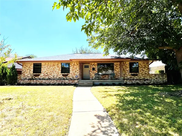 1540 Brook Valley Ln, Dallas, TX 75232