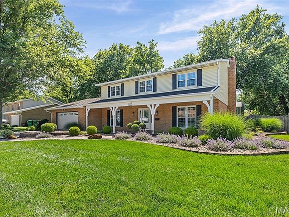 4th image of 813 Meadowlark Dr