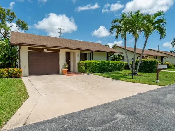 6059 Olivewood Circle, Greenacres, FL 33463