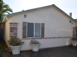 1701 Montgomery Ave, Redwood City, CA 94061