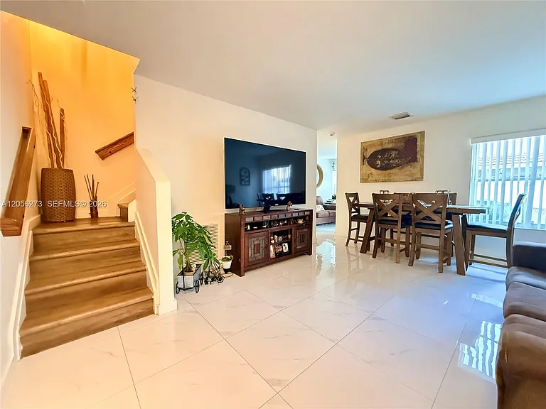 12659 SW 54th Ct #12659 — Photo 4