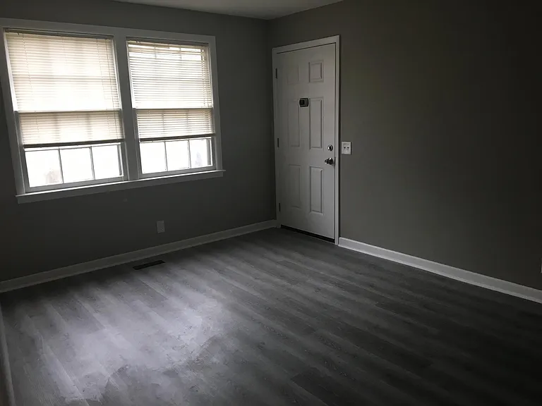 Owendale Dr — Photo 9