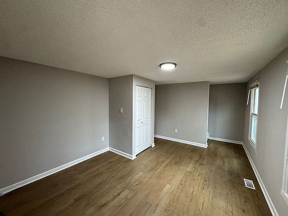 2nd image of 181 Logan St