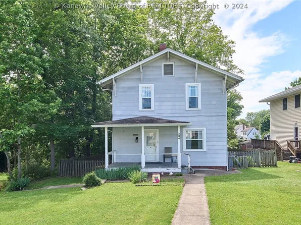 234 Bird Ct, South Charleston, WV 25303