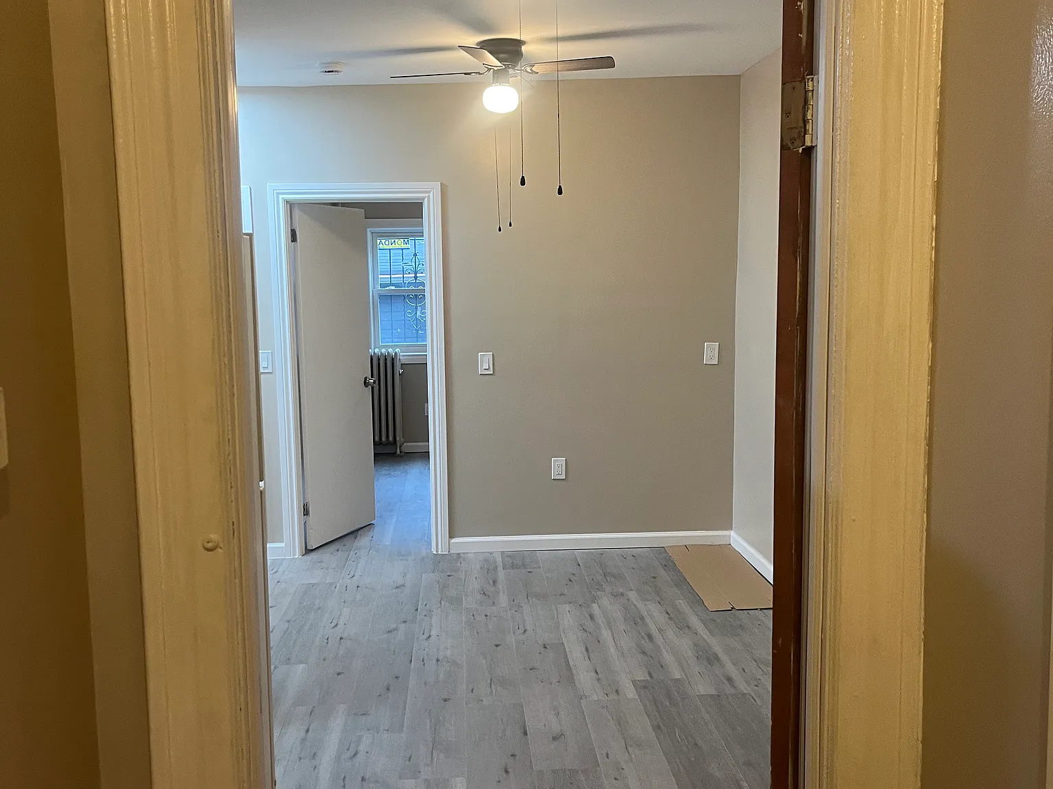 2 bed, 550 sqft, $2,500 — Photo 2