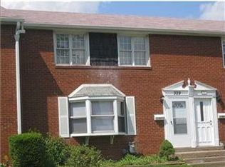 329 Macassar Dr, Pittsburgh, PA