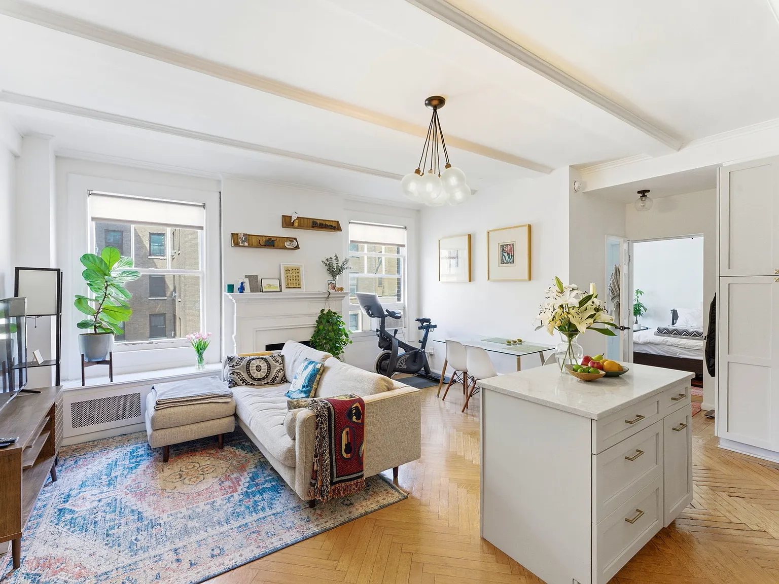 140 West 71st Street — Photo 1