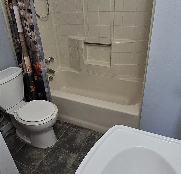 7806 E Avenue U — Photo 13