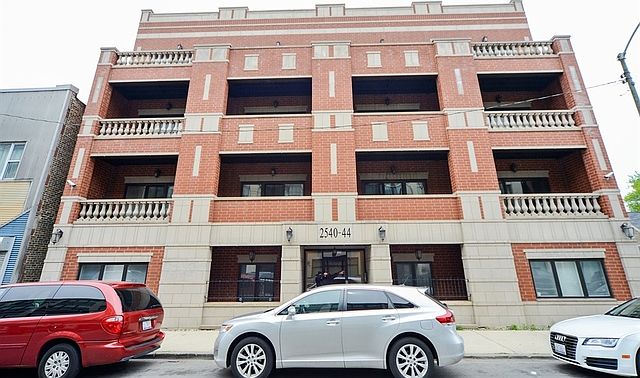 1st image of 2540 W Diversey Ave #302