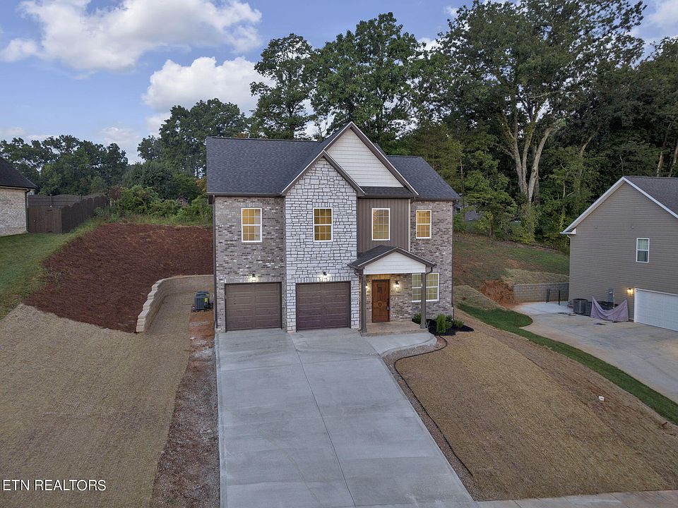 6207 Aldingham St, Knoxville, TN 37912 Zillow