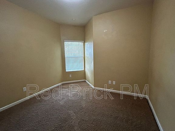 3rd image of 1540 Esplanade Dr