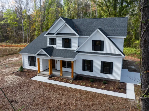 1664 Sanderson Rd, Chesapeake, VA 23322