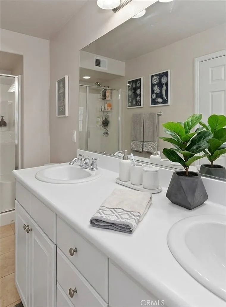 2 bed, 1488 sqft, $4,000 — Photo 4