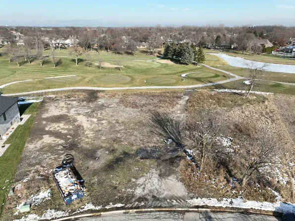 1525 Augusta Way, Dyer, IN 46311
