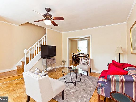 5th image of 1303 S Barton St Unit 194