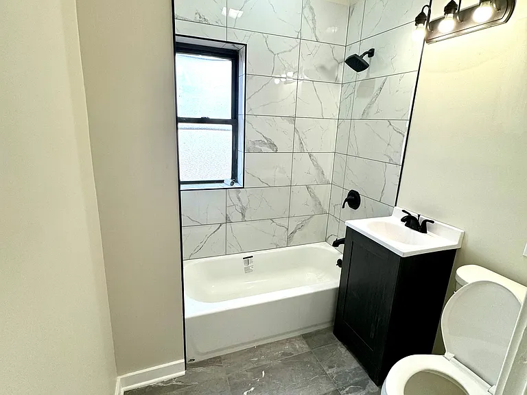 5623 S Prairie Ave #3S — Photo 19