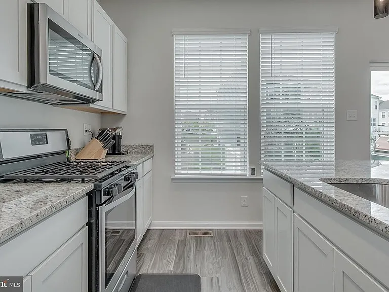 1231 Apollo Dr — Photo 6