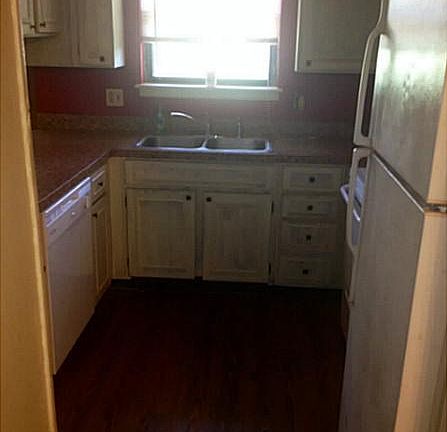2nd image of 1319 Rolling Oaks Dr
